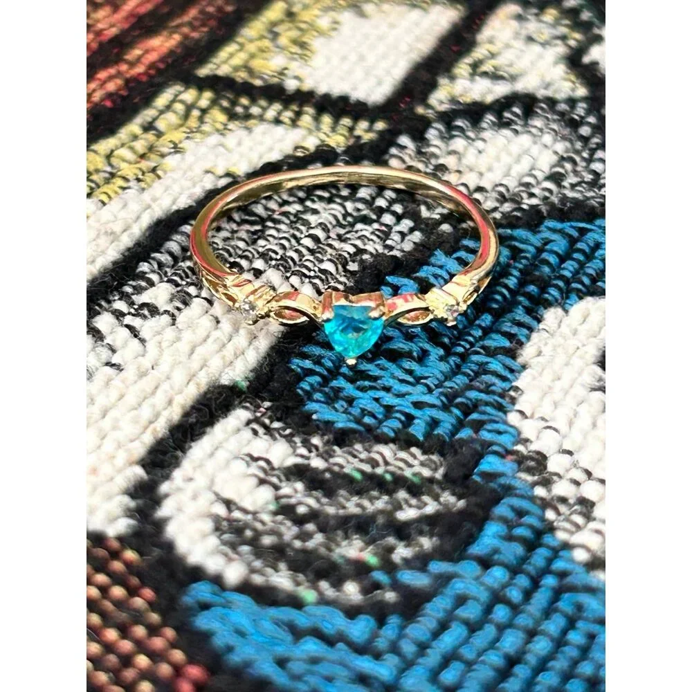 Dainty Blue‎ Stone Heart Shaped Ring